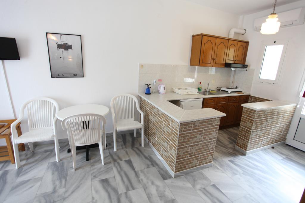 Archontiko Driani Apartment Paralia Panteleimonos Room photo